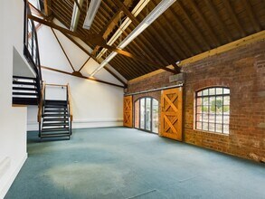 Kings Rd, Swansea for lease Interior Photo- Image 2 of 12