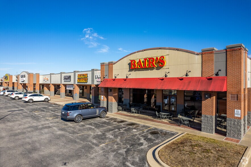 701-703 N McCroskey St, Nixa, MO for sale - Primary Photo - Image 1 of 1