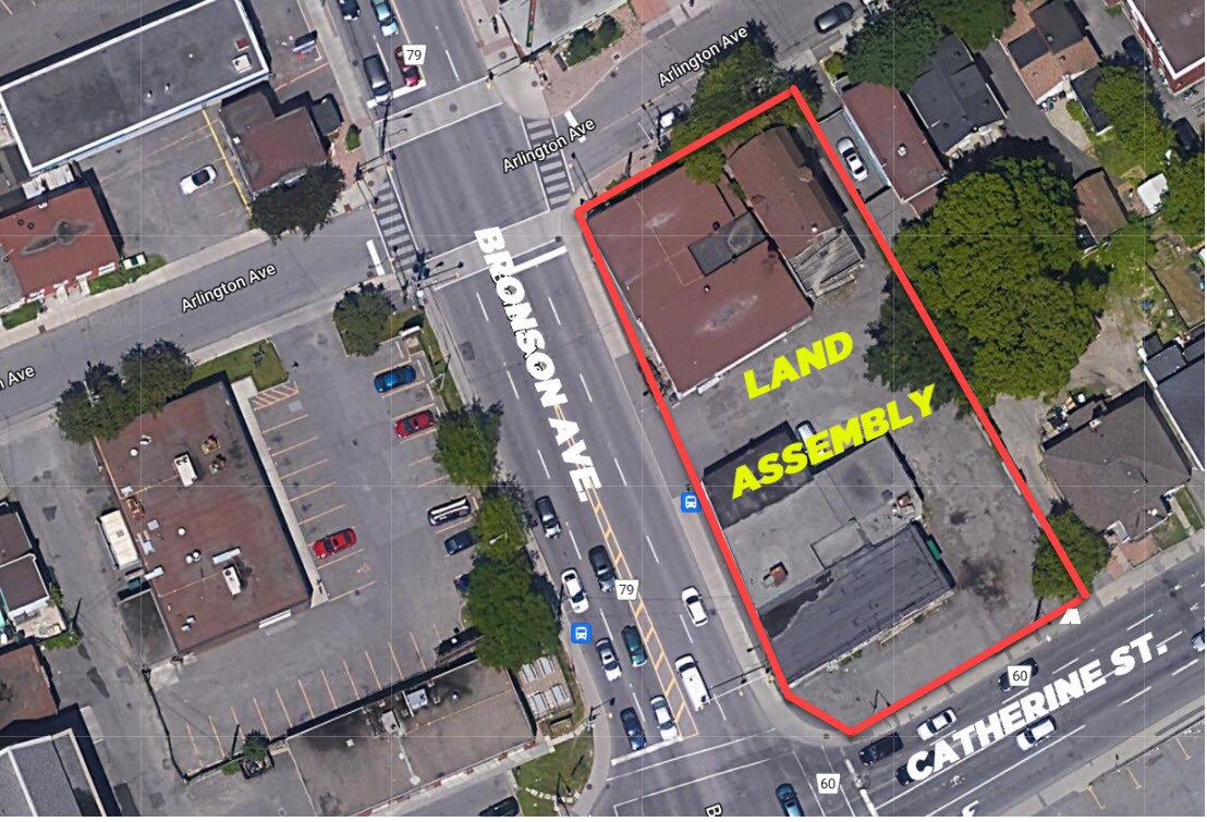 565567 Bronson Ave, Ottawa, ON K1R 6K2