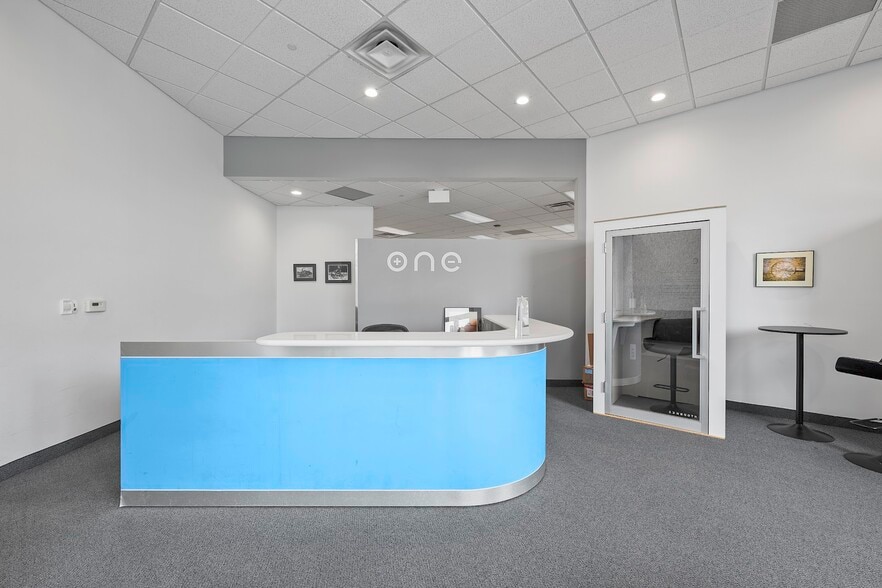 29050 Cabot Dr, Novi, MI for sale - Building Photo - Image 2 of 11