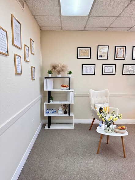 201 N Main St, Farmville, VA for lease - Interior Photo - Image 3 of 45