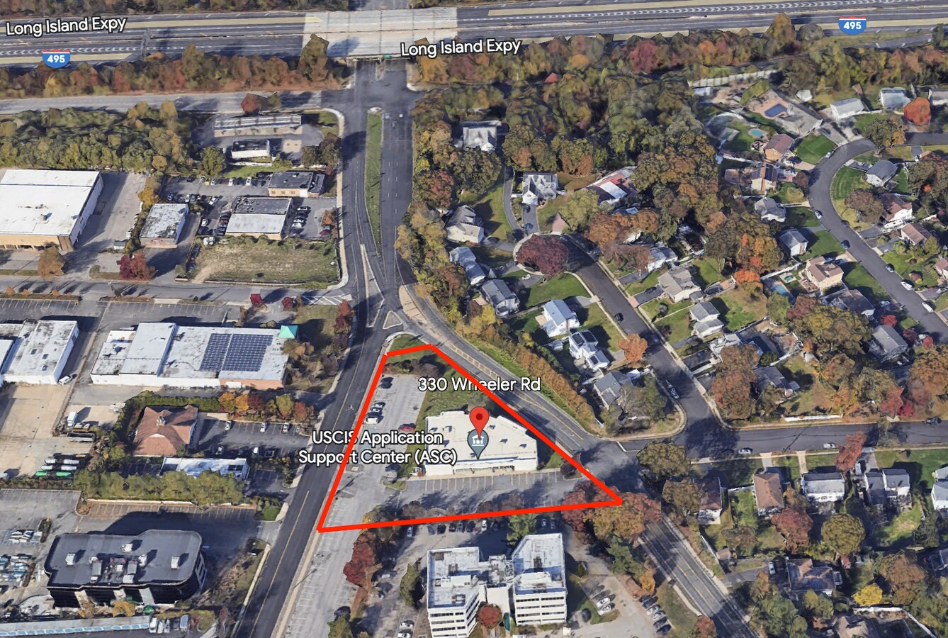 330 Wheeler Rd, Hauppauge, NY 11788