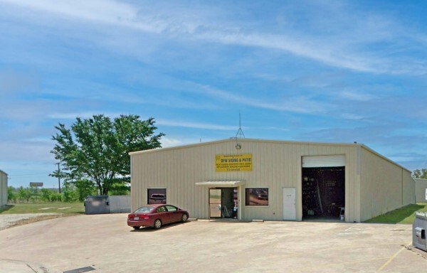 110 Industrial Dr, Forney, TX for lease - Building Photo - Image 1 of 9