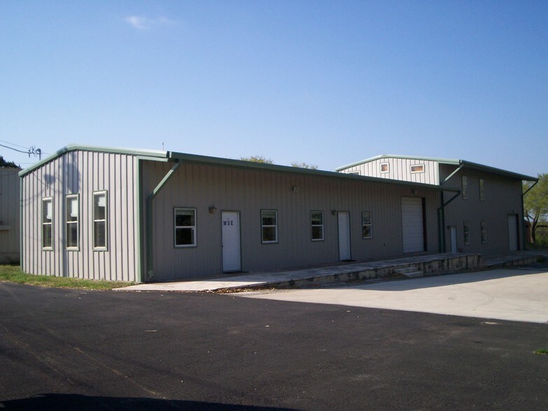 804 Bee Creek Rd, Spicewood, TX for sale - Primary Photo - Image 1 of 1