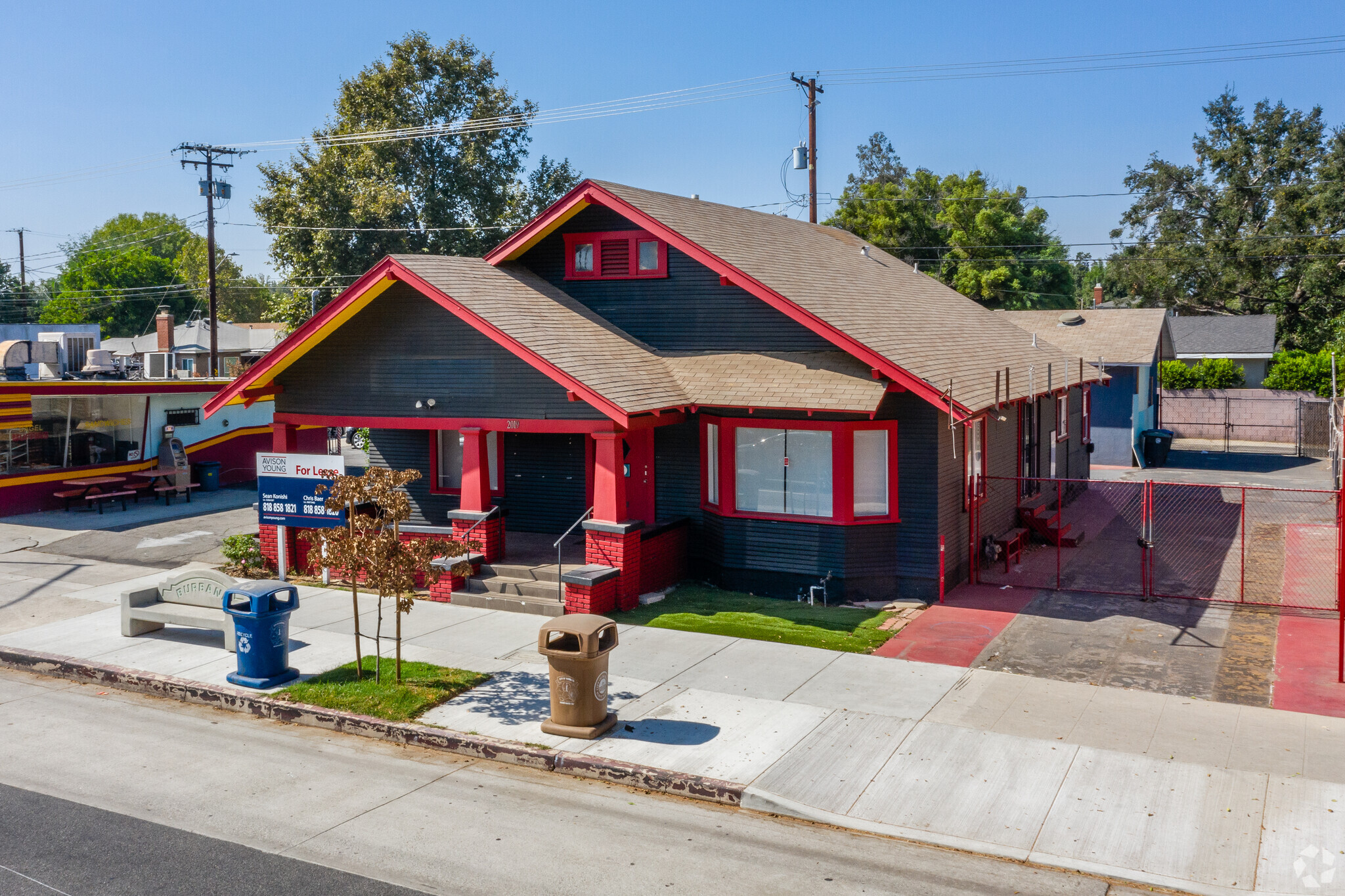 2019 Magnolia Blvd, Burbank, CA for sale Building Photo- Image 1 of 1