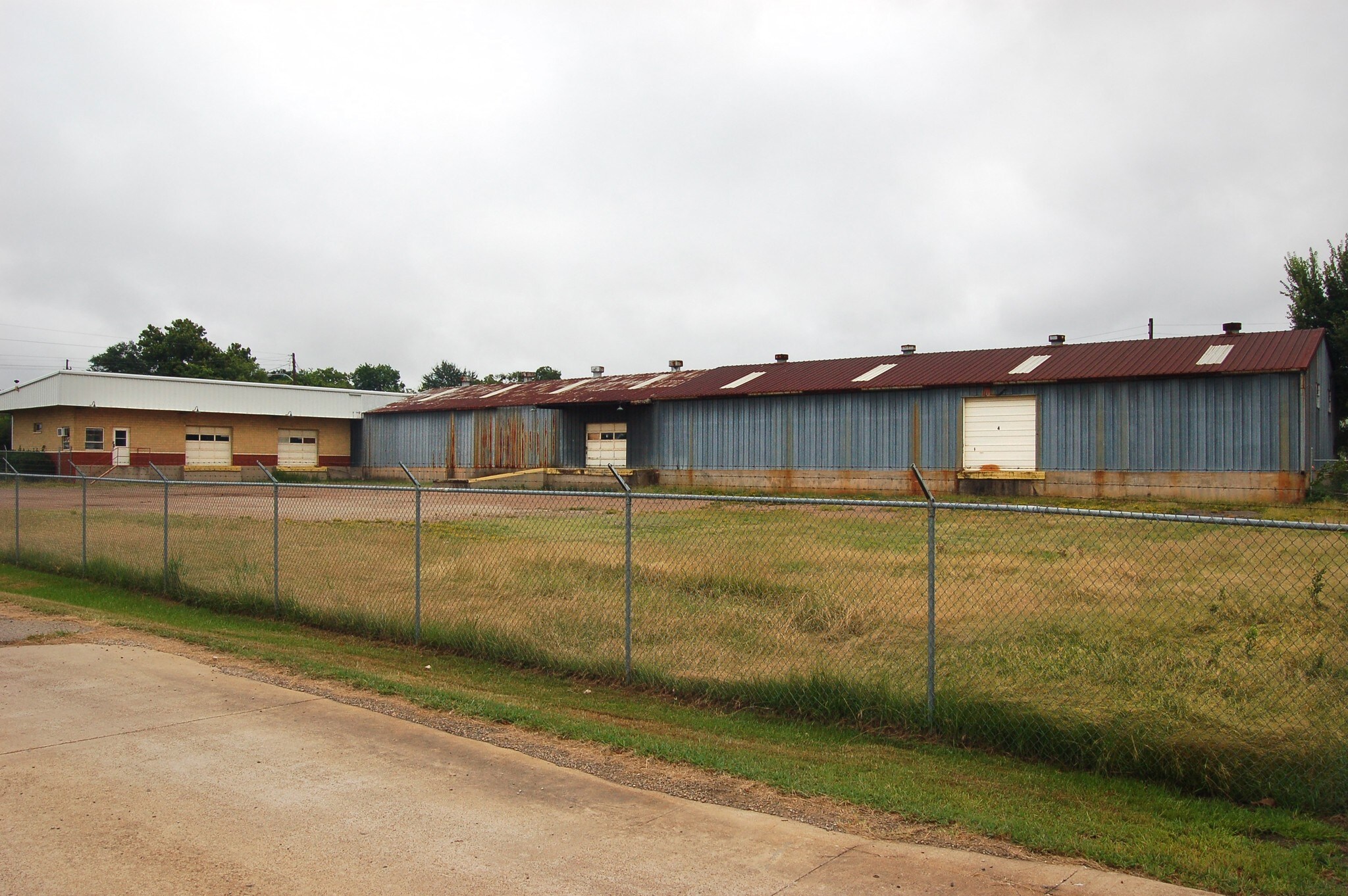 1501 W Ferguson Rd, Mount Pleasant, TX for sale Building Photo- Image 1 of 1