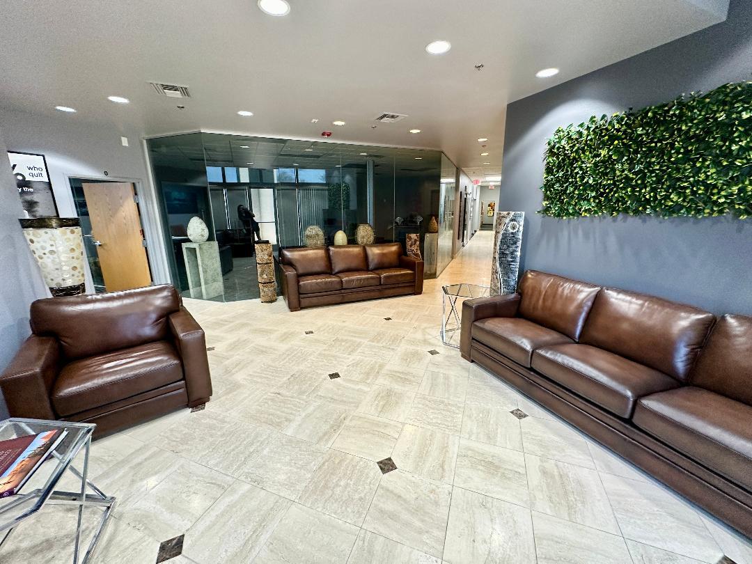 7575 E Redfield Rd, Scottsdale, AZ for lease Lobby- Image 1 of 3