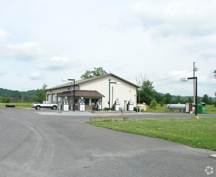 11683 Us-9w, Coxsackie, NY for sale - Primary Photo - Image 1 of 1