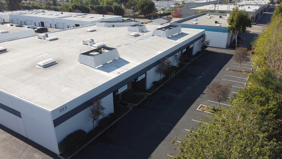 269-299 W Allen Ave, San Dimas, CA for lease - Building Photo - Image 3 of 14