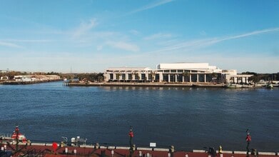 215 E River St, Savannah, GA for lease Interior Photo- Image 2 of 7