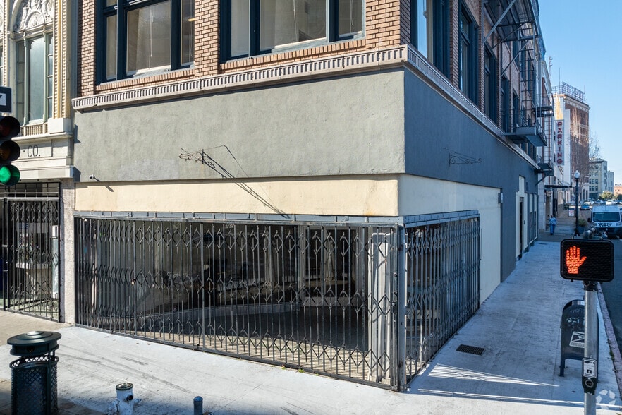 505 17th Street & 1645 Telegraph Avenue, Oakland, CA for lease - Building Photo - Image 3 of 7