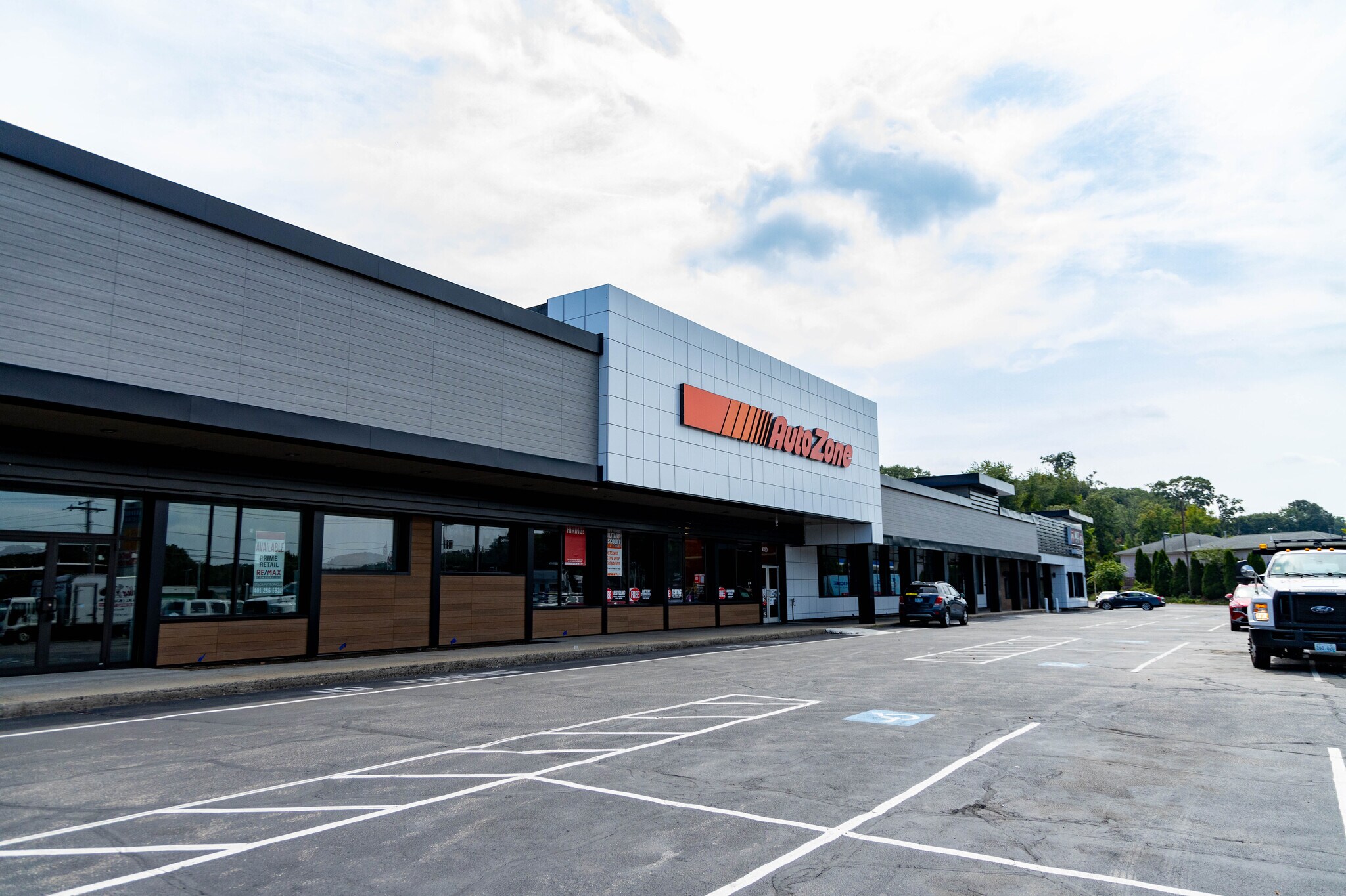 1020 Bald Hill Rd, Warwick, RI for lease Building Photo- Image 1 of 12