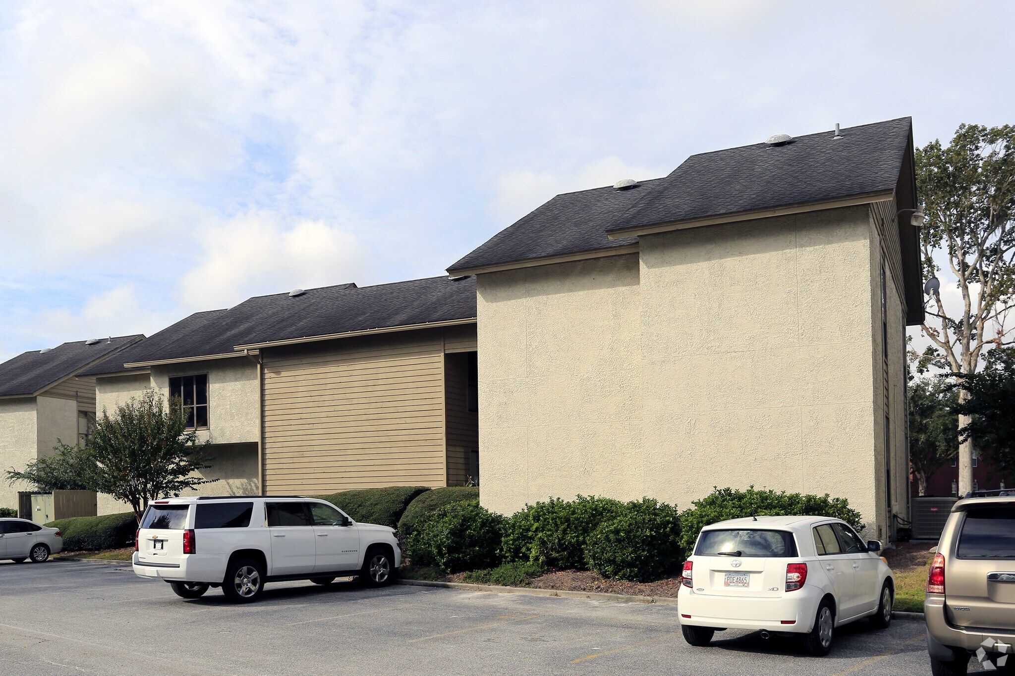 355 Commercial Dr, Savannah, GA for sale Primary Photo- Image 1 of 1