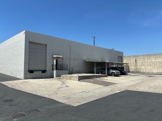 13600 Vaughn St, San Fernando, CA for lease - Building Photo - Image 3 of 5