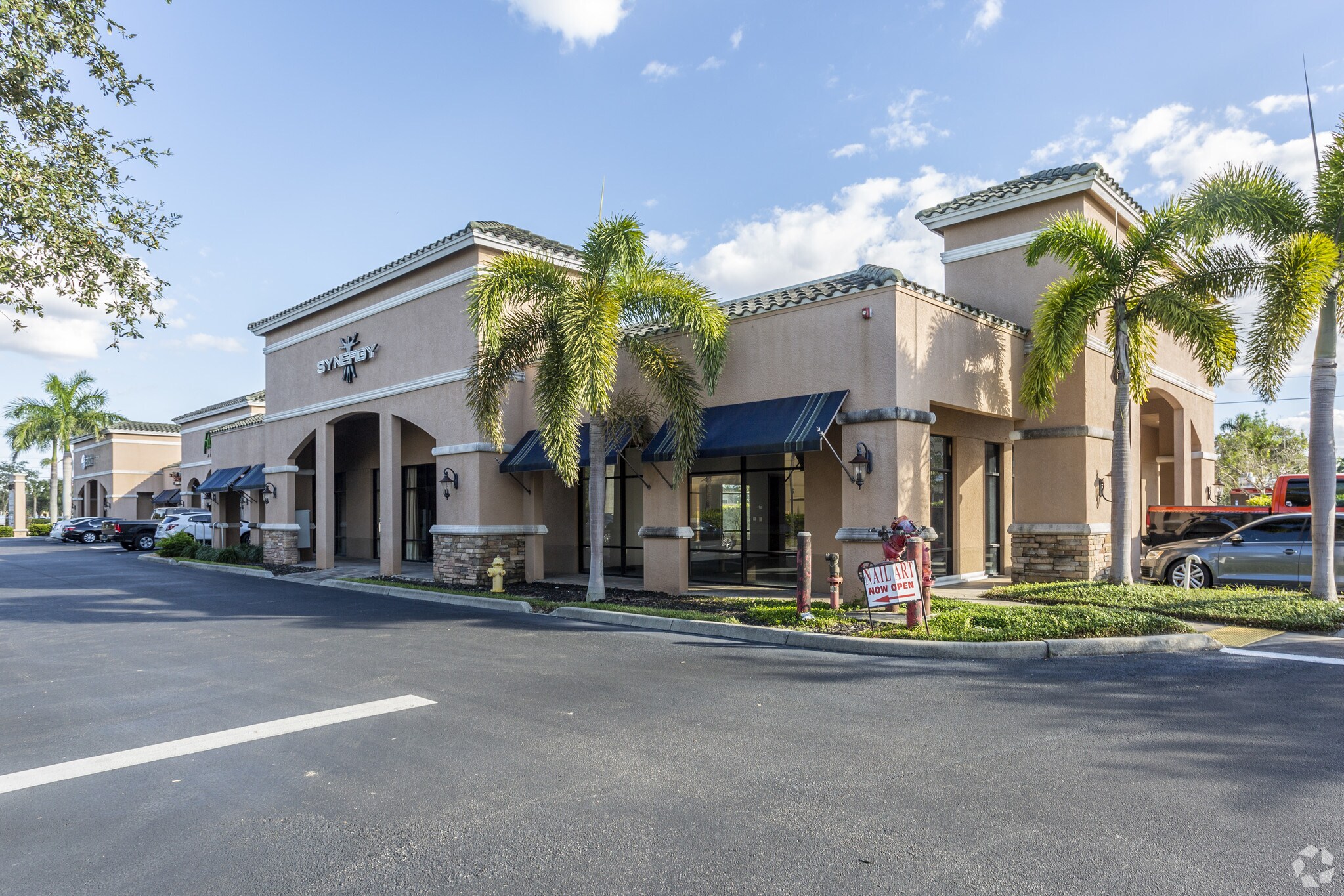 2400 Vanderbilt Beach Rd, Naples, FL for sale Primary Photo- Image 1 of 1