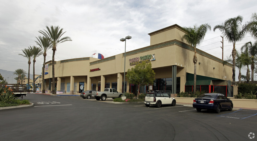 990 Ontario Mills Dr, Ontario, CA for lease - Building Photo - Image 3 of 6