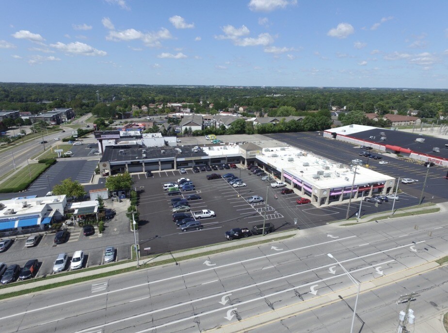 5425-5433 Bethel Sawmill Ctr, Columbus, OH for sale Primary Photo- Image 1 of 1
