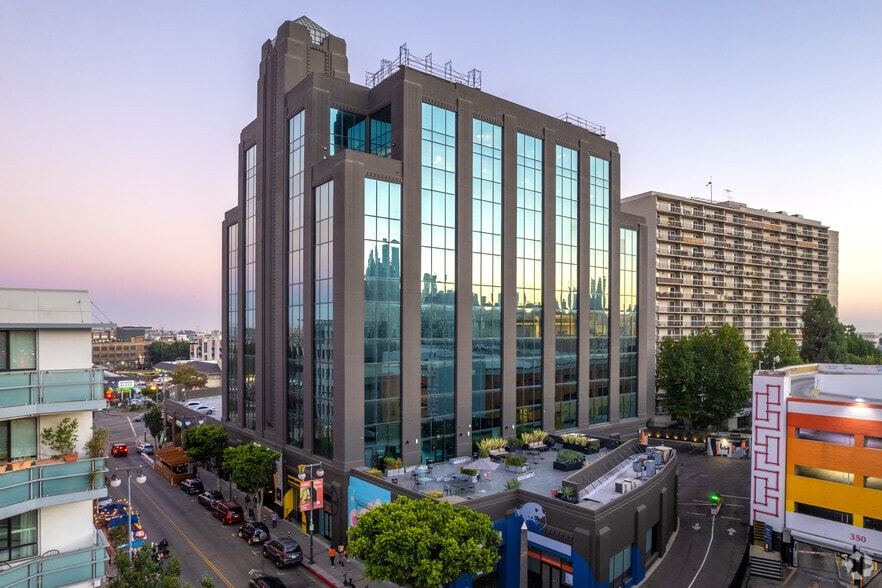 360 E 2nd St, Los Angeles, CA for lease - Building Photo - Image 2 of 5