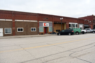 More details for 149 S Chestnut Ave, Earlham, IA - Office for Sale