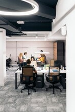Calle de Edgar Neville, 33, Madrid, Madrid for lease Interior Photo- Image 1 of 7
