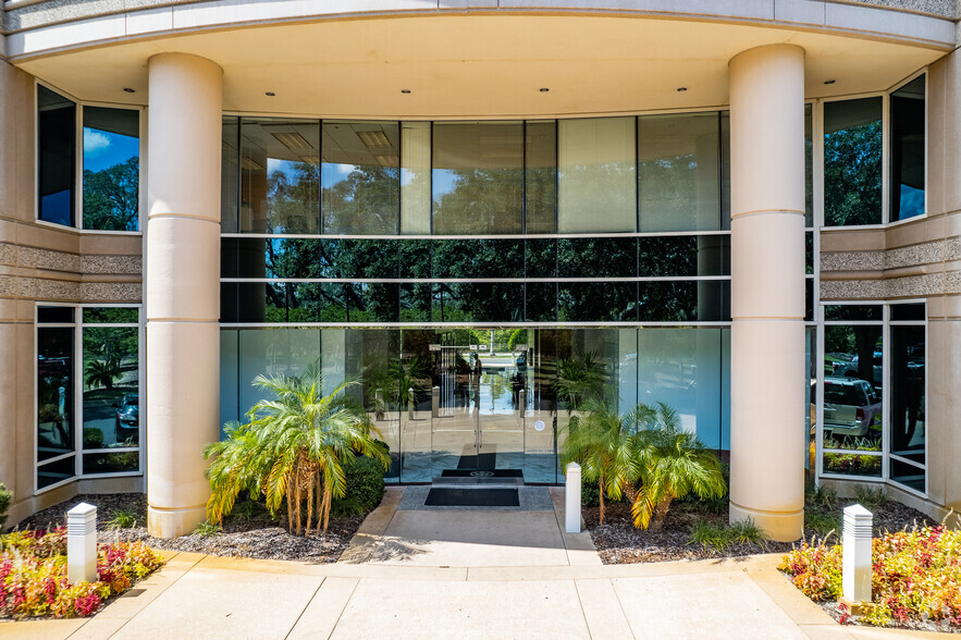 100 Colonial Center Pky, Lake Mary, FL for lease - Building Photo - Image 3 of 6