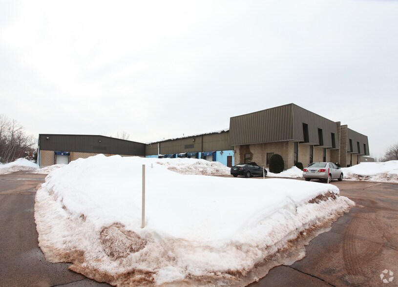 Industrial in Windsor Locks, CT for sale - Primary Photo - Image 1 of 1