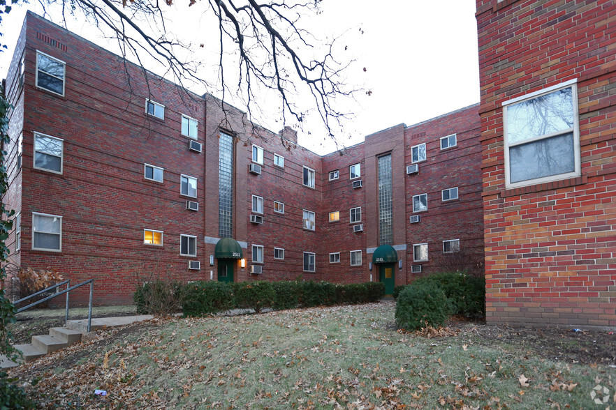 2507-2519 Hampton Ave, Saint Louis, MO 63139 - Hampton Courtyard ...