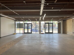 11757-11759 San Vicente Blvd, Los Angeles, CA for lease Interior Photo- Image 2 of 3