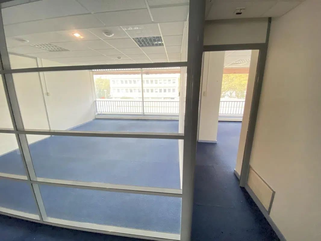 20 Boulevard Eugène Deruelle, Lyon for lease Interior Photo- Image 1 of 18