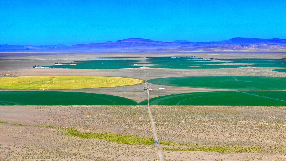 1121 Keys Rd, Tonopah, NV for sale - Building Photo - Image 2 of 7