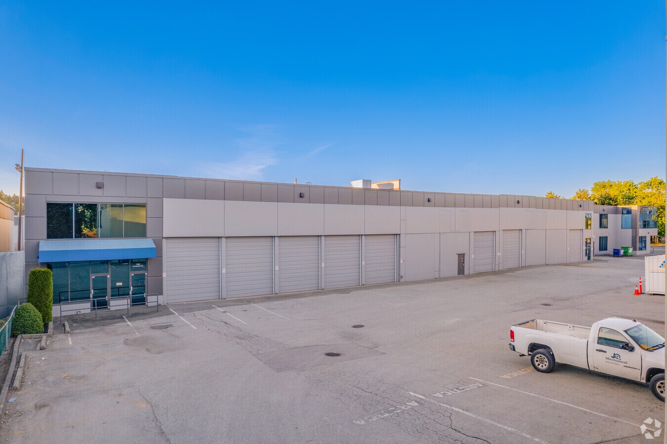 18 Fawcett Rd, Coquitlam, BC V3K 6X9