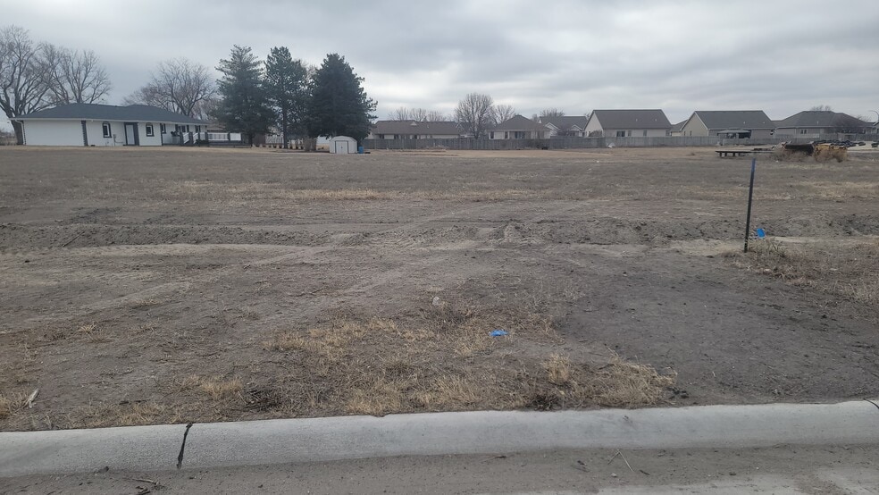 4807 43rd St, Columbus, NE for sale - Building Photo - Image 2 of 3