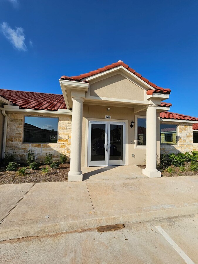 7070 Knights Ct, Missouri City, TX 77459 Knights Court Office Park