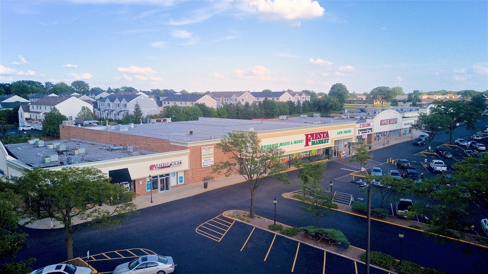 104-192 N Bolingbrook Dr, Bolingbrook, IL for lease Building Photo- Image 1 of 6