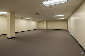 7100 Commerce Way, Brentwood, TN for lease Interior Photo- Image 1 of 2