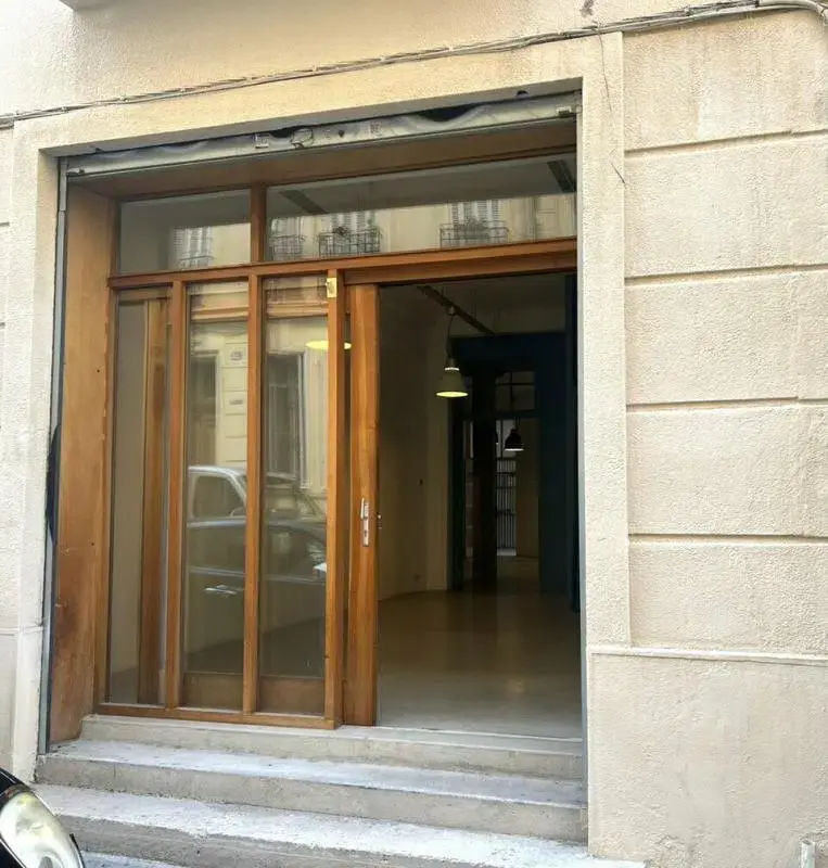 Office in Marseille for lease Building Photo- Image 1 of 4