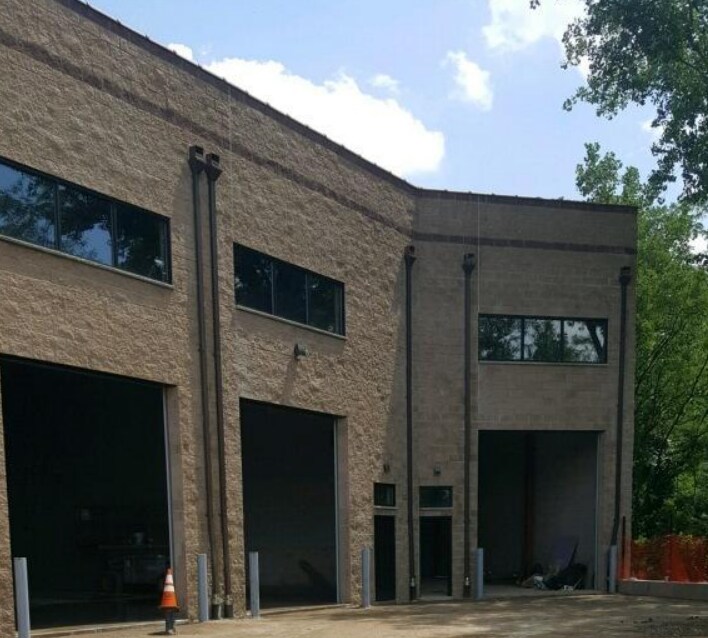 5077 Arthur Kill Rd, Staten Island, NY 10307