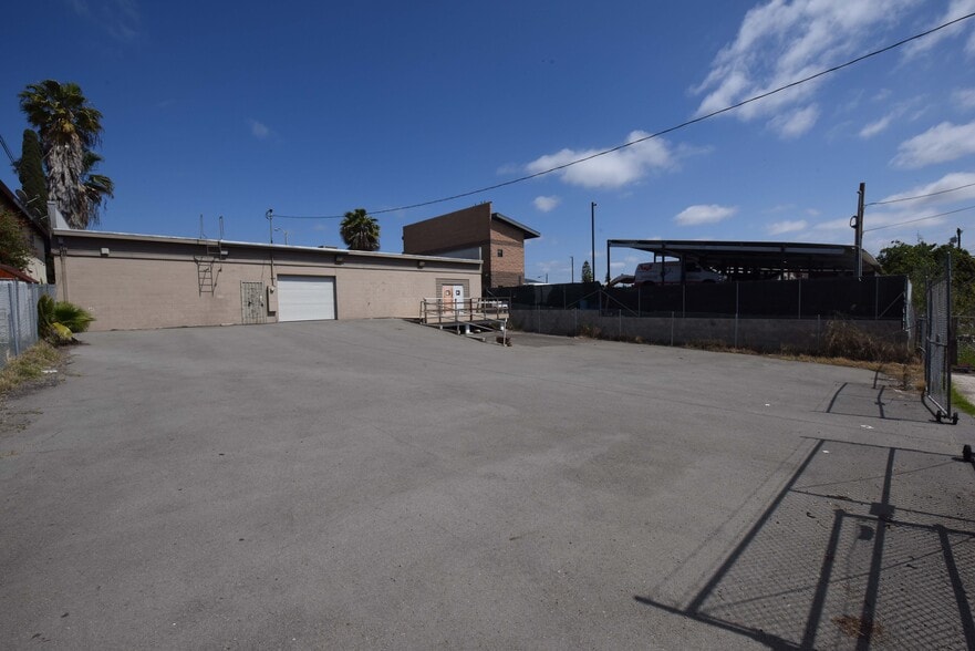 828 Grand Ave, Spring Valley, CA for lease - Building Photo - Image 3 of 35