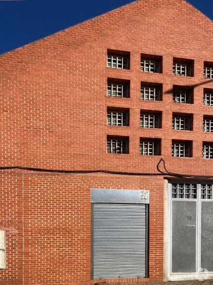 Industrial in Madrid, MAD for sale - Primary Photo - Image 2 of 12