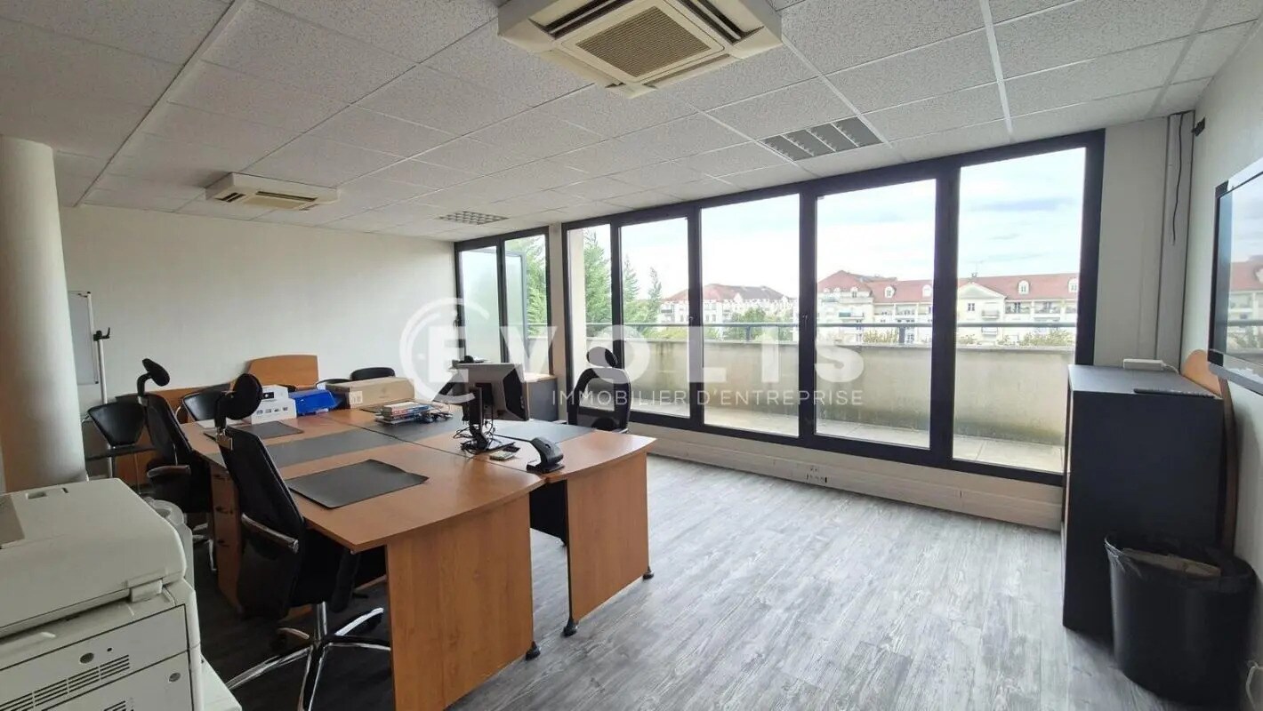 Office in Bussy-Saint-Georges for sale Building Photo- Image 1 of 6