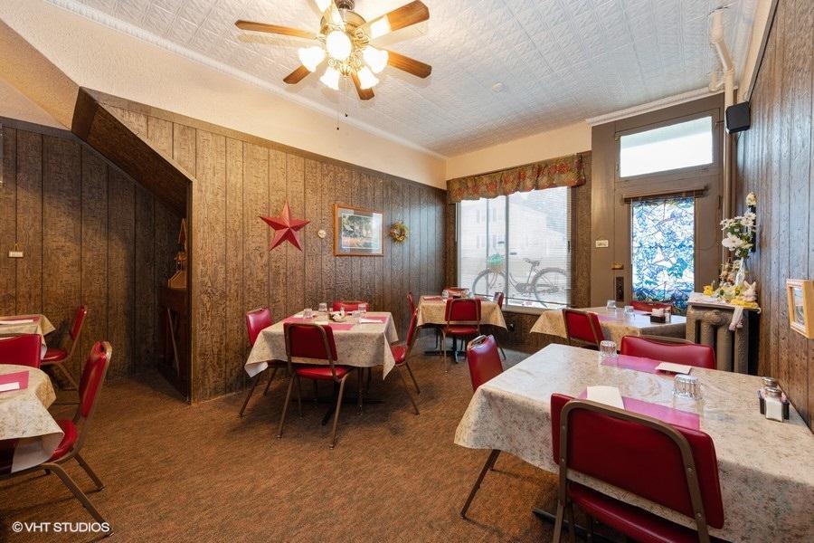 417 2nd St, Random Lake, WI, 53075 Restaurant Property For Sale