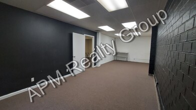 3307C Broad River Rd, Columbia, SC for lease Interior Photo- Image 2 of 2