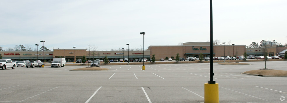 2780 John Hawkins Pky, Birmingham, AL for lease - Building Photo - Image 3 of 16