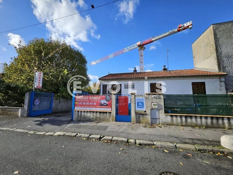 Flex in Vitry-sur-Seine for sale - Building Photo - Image 1 of 16