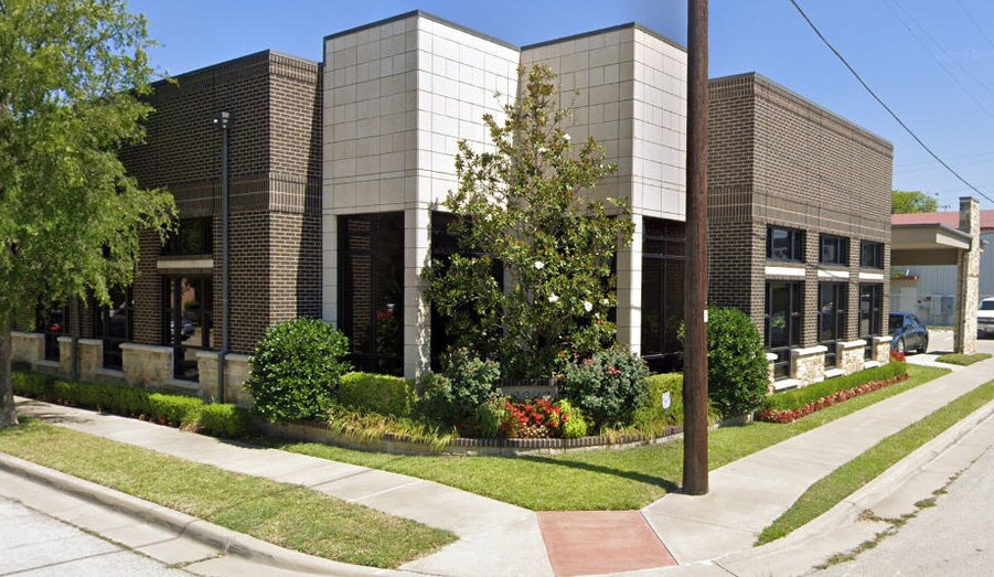 3343 Locke Ave, Fort Worth, TX for lease Building Photo- Image 1 of 9