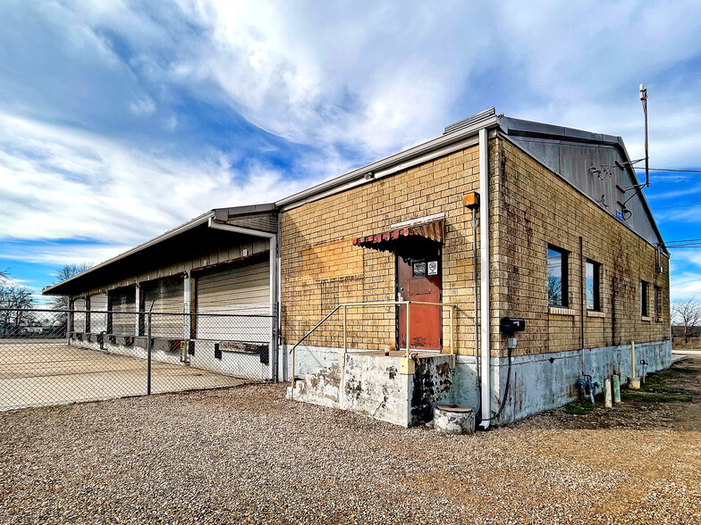 1924 S Church St, Paris, TX for lease - Primary Photo - Image 1 of 13