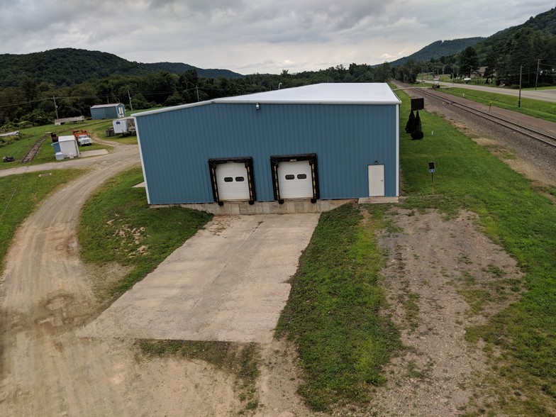 4832 Route 155, Port Allegany, PA for lease - Building Photo - Image 2 of 8