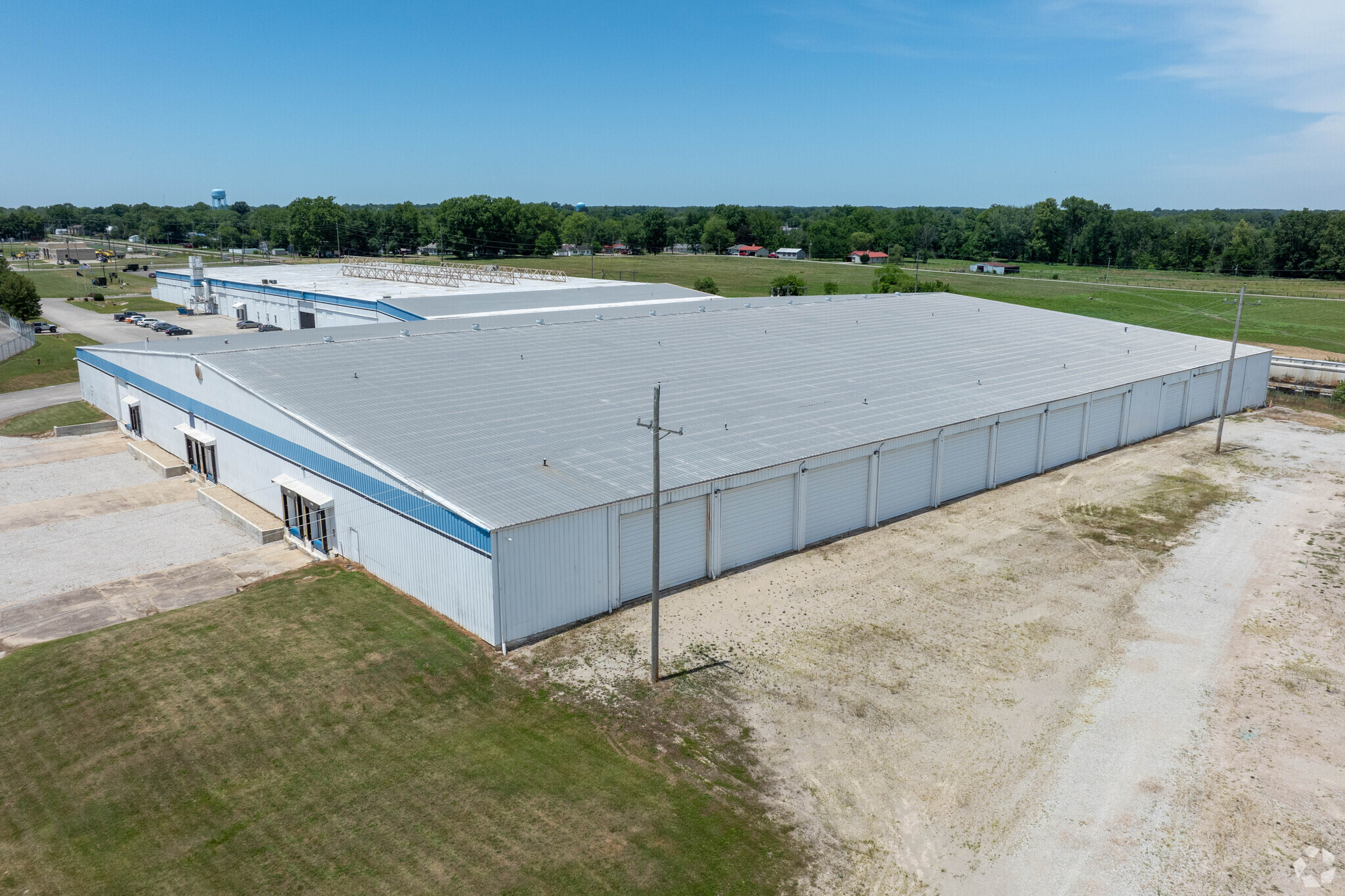 325 12th St SE, Linton, IN for lease Building Photo- Image 1 of 24