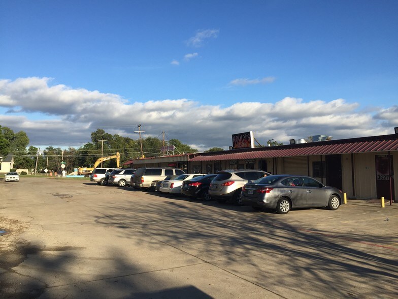 3627 Bonnie View Rd, Dallas, TX 75216