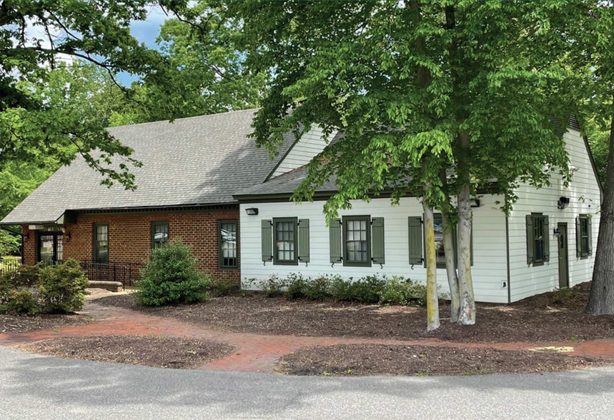 1186 Jamestown Rd, Williamsburg, VA for sale - Building Photo - Image 1 of 5